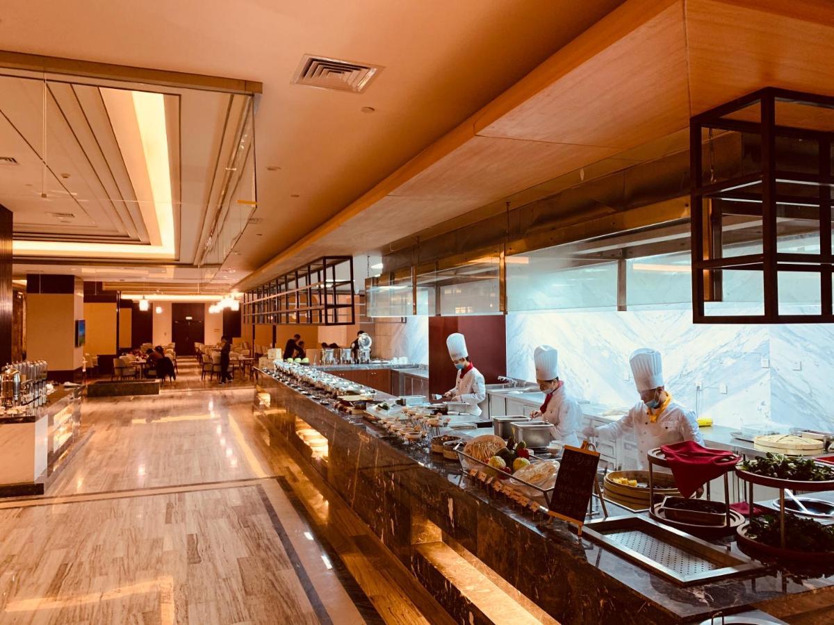 Baoying Jinling Hotel Bagian luar foto
