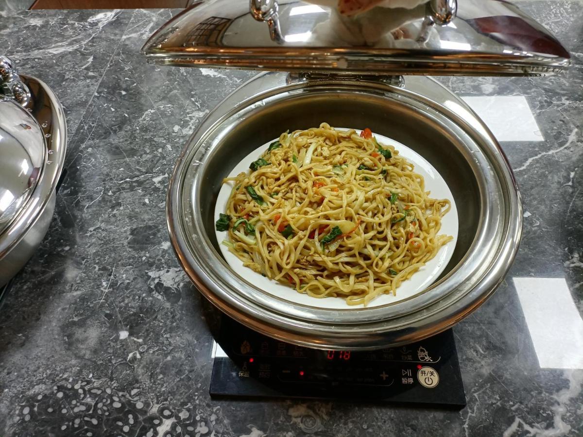 Baoying Jinling Hotel Bagian luar foto