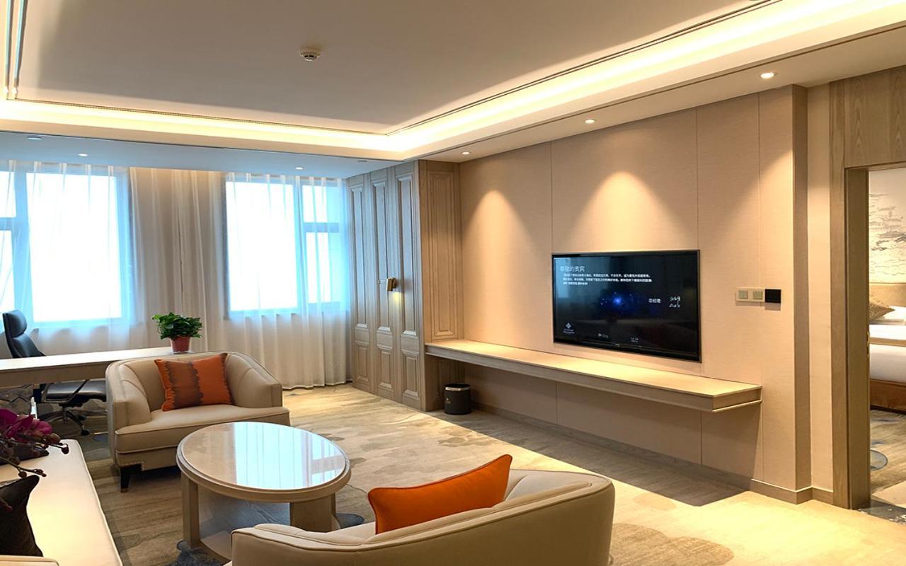 Baoying Jinling Hotel Bagian luar foto